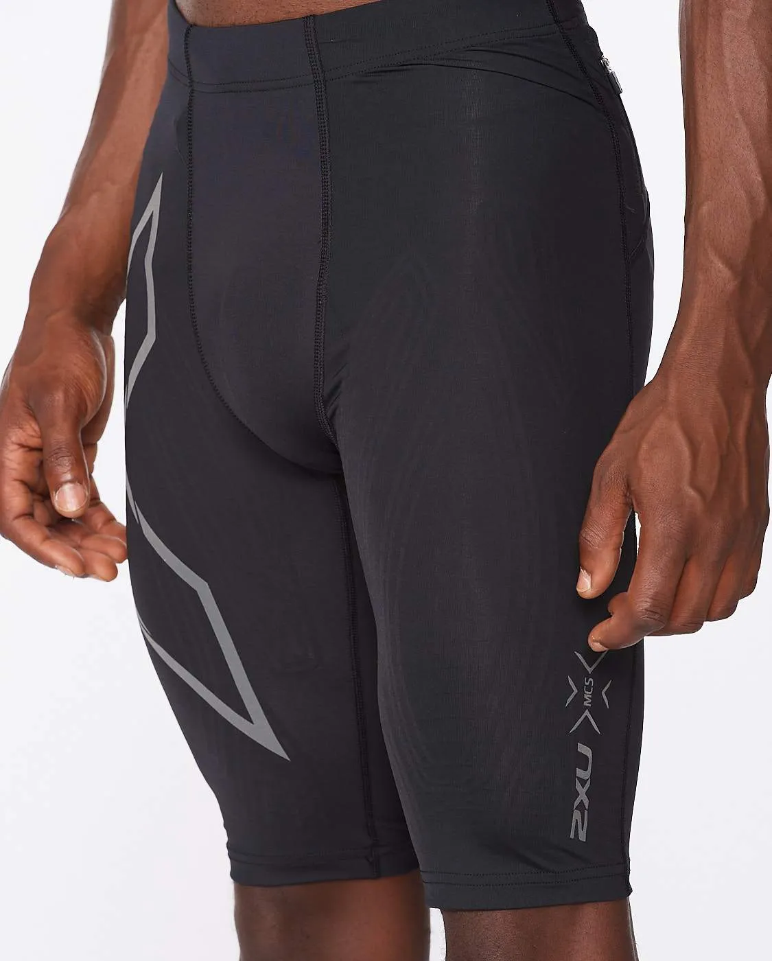 2XU Men Light Speed Compression Shorts