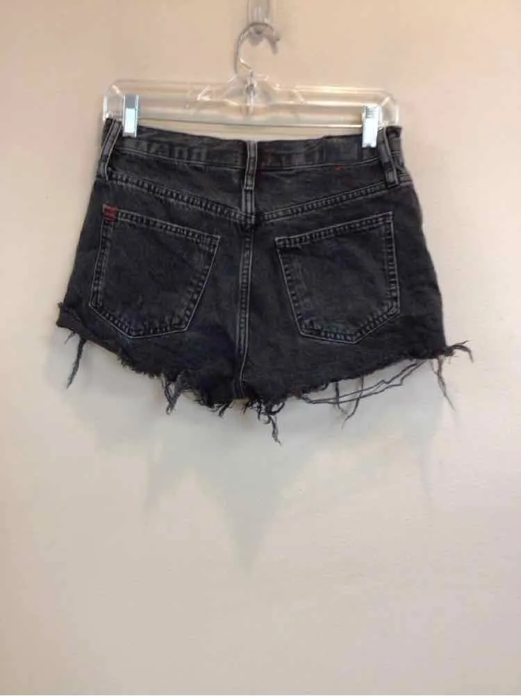 BDG SIZE 26 Ladies SHORTS