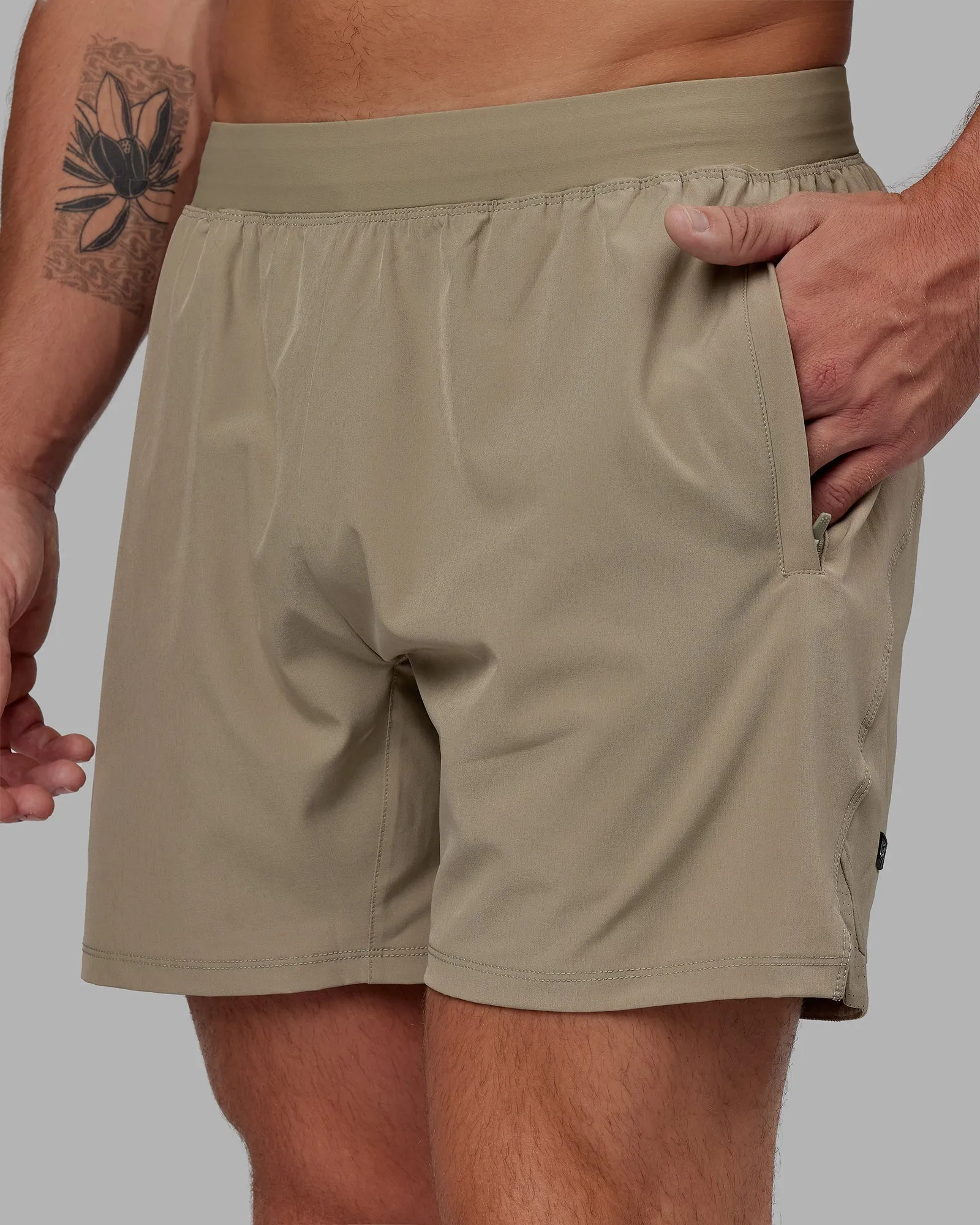 Challenger 6" Performance Shorts - Laurel Oak