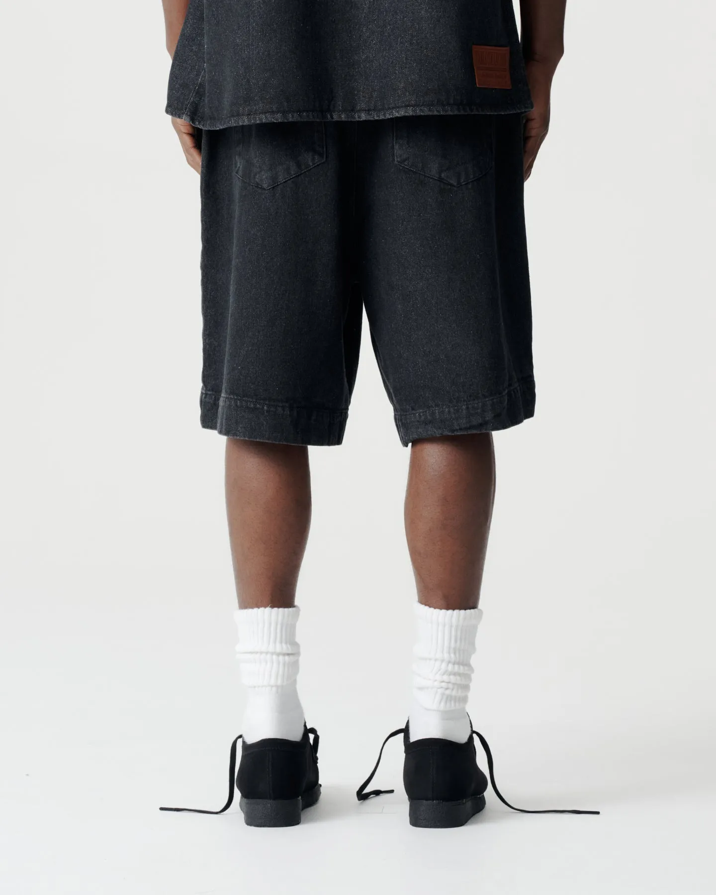 Easy Short - Black Denim