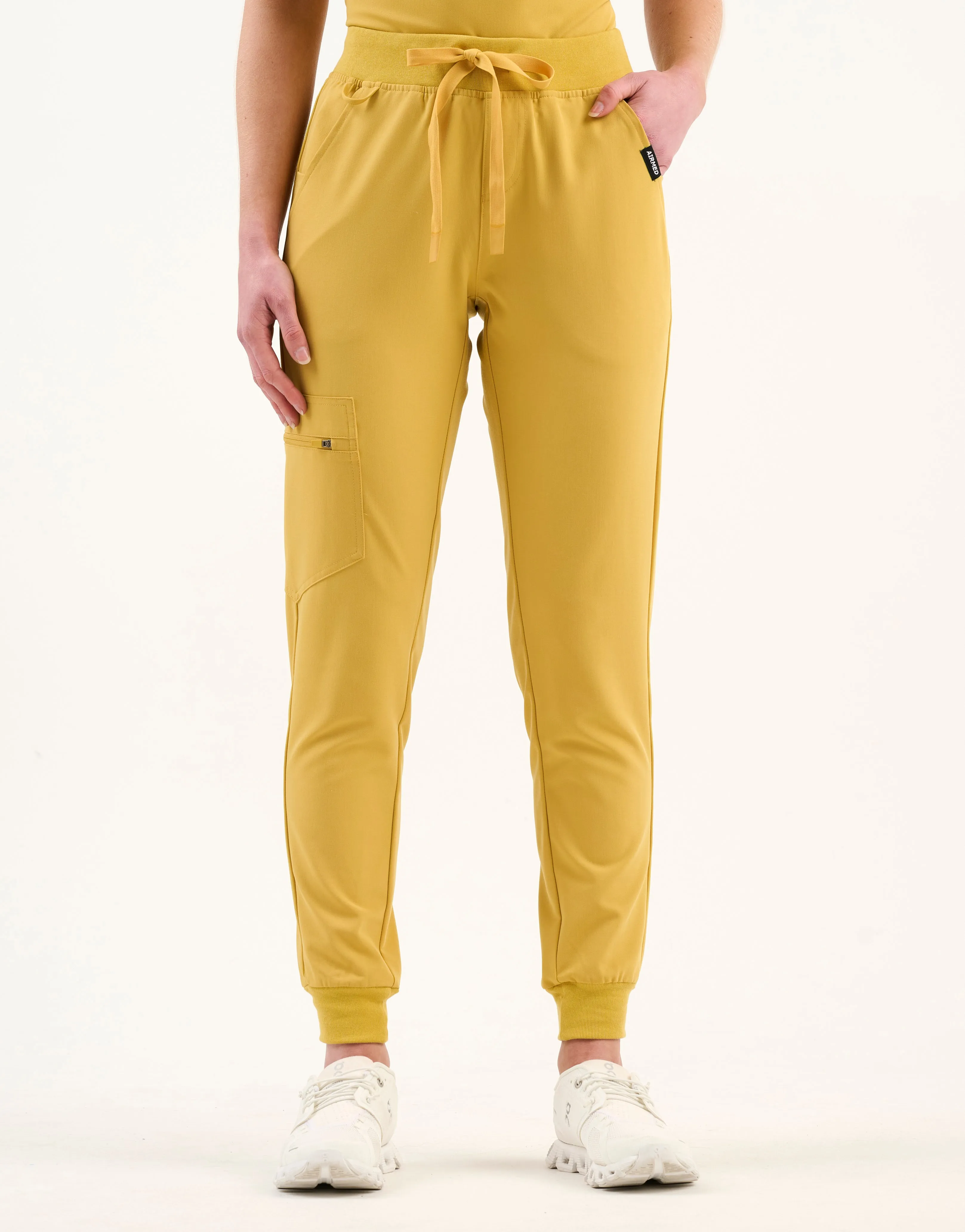 Essential Jogger Scrub Pants - Yellow Gold