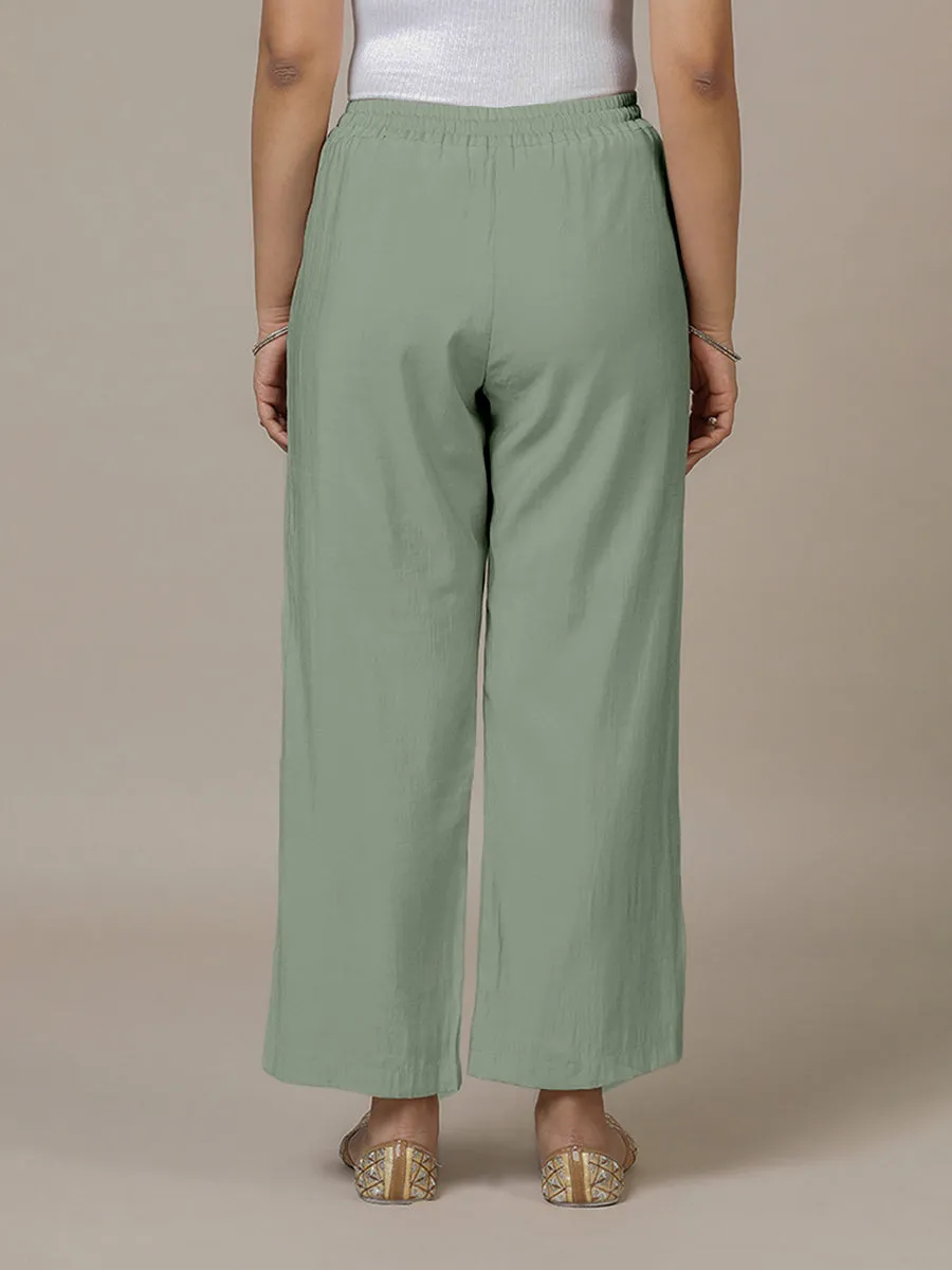 Fiza x Rozaana | Straight Pant in Mint Green