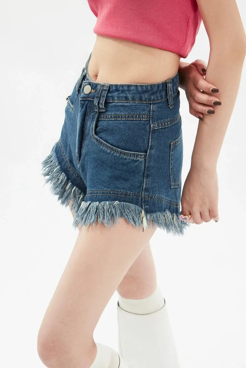 Frayed Distressed Tassel Hem Denim Shorts