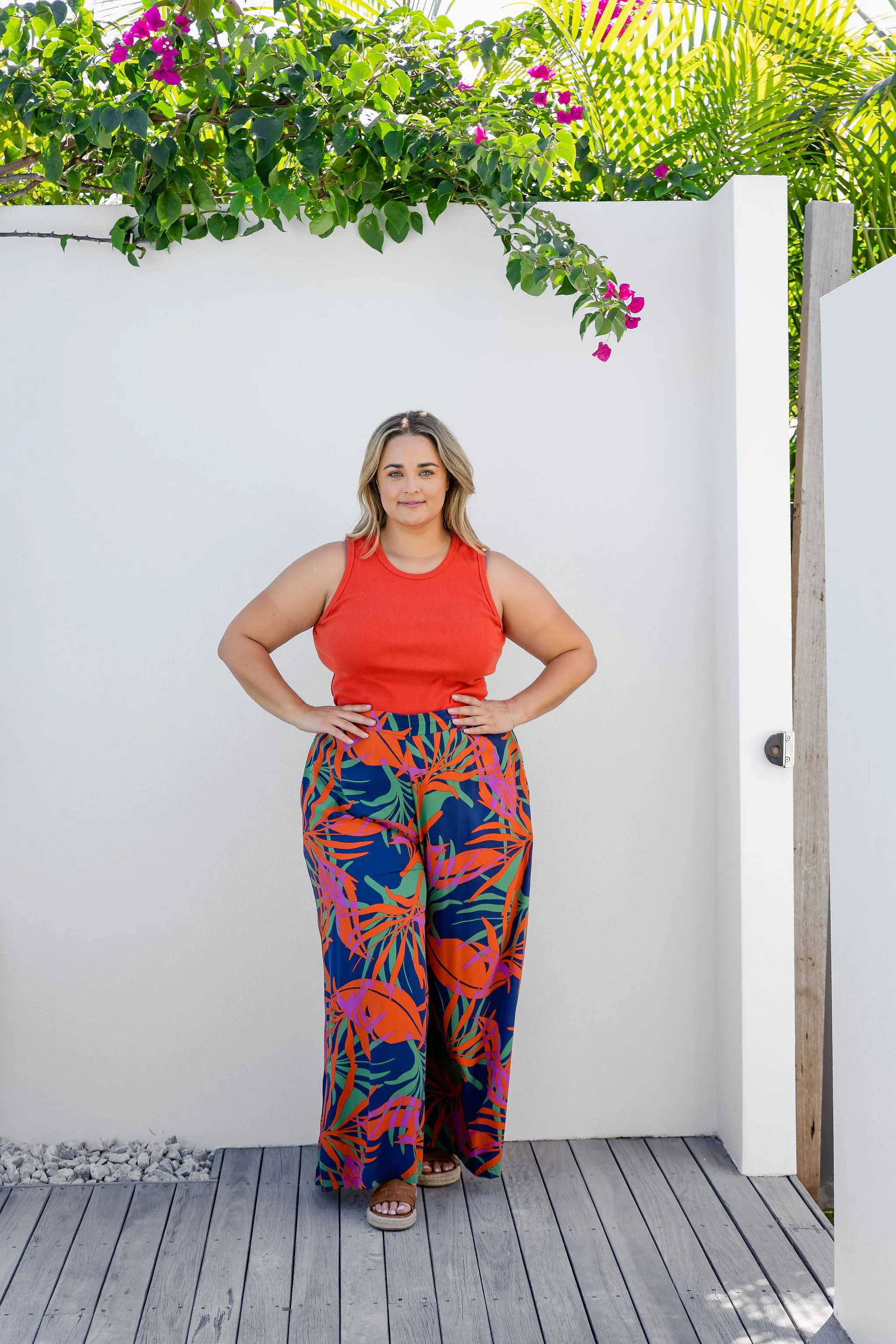 Larsa Pants in Midnight Palm