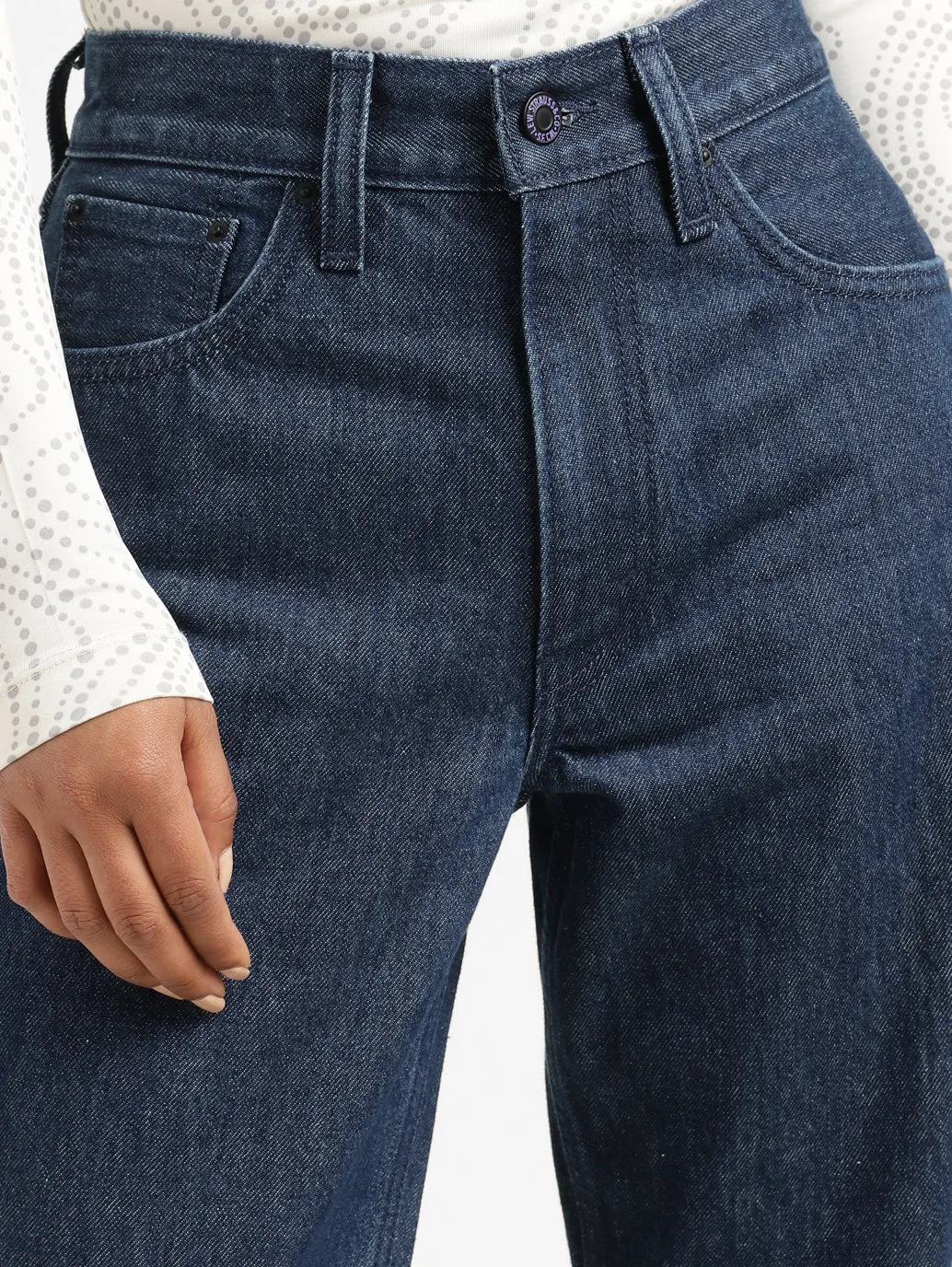 Levi's x Deepika Padukone Mid Rise Baggy Fit  Mom Jeans