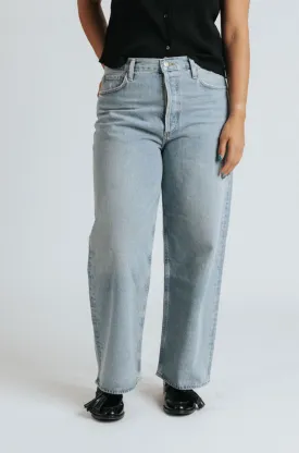 Low Slung Baggy Jeans