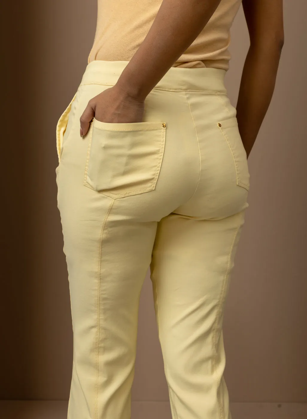 Mustard Regular Plain Capri