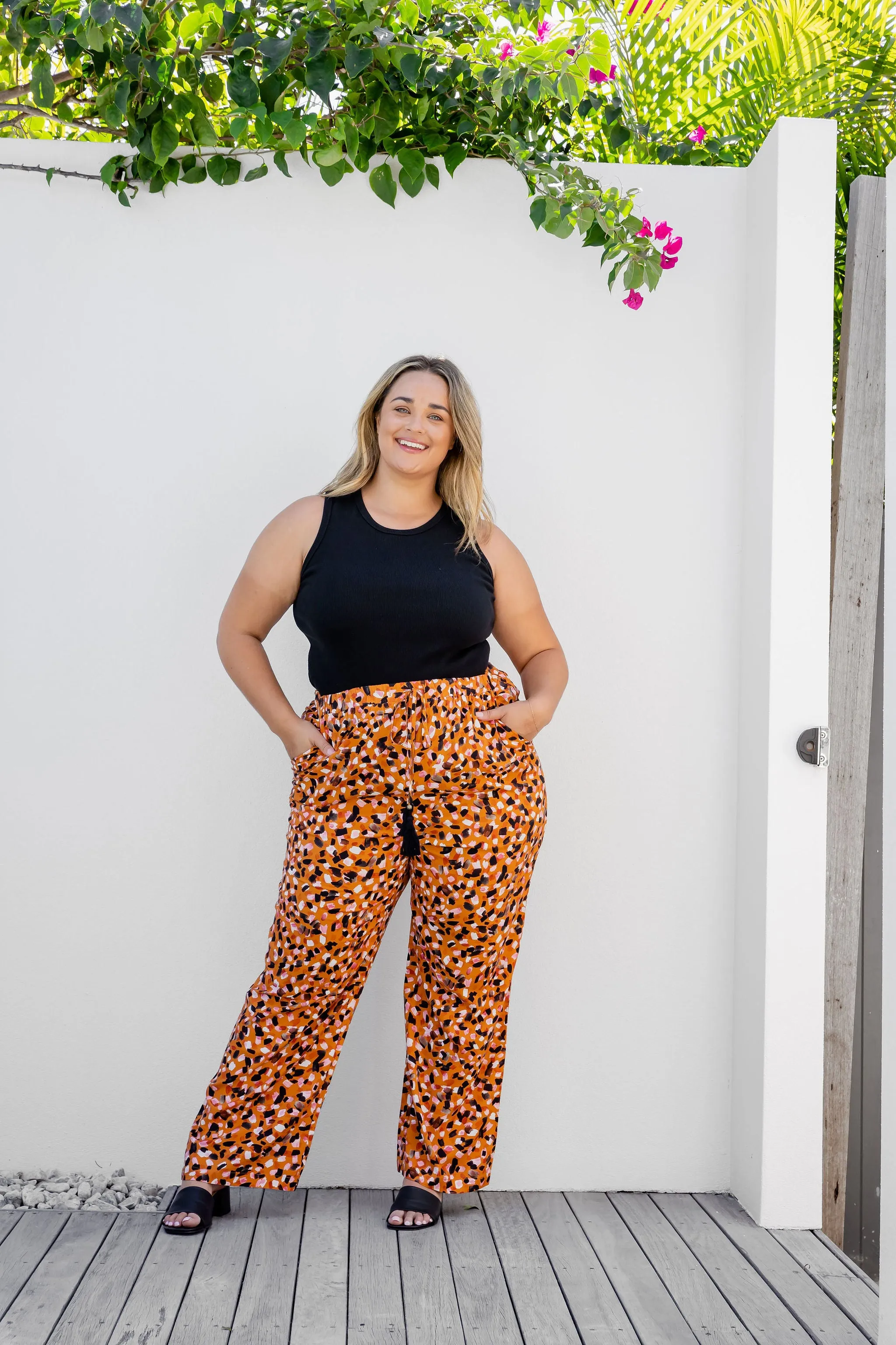 Nora Tassel Tie Pants in Brown Fleck