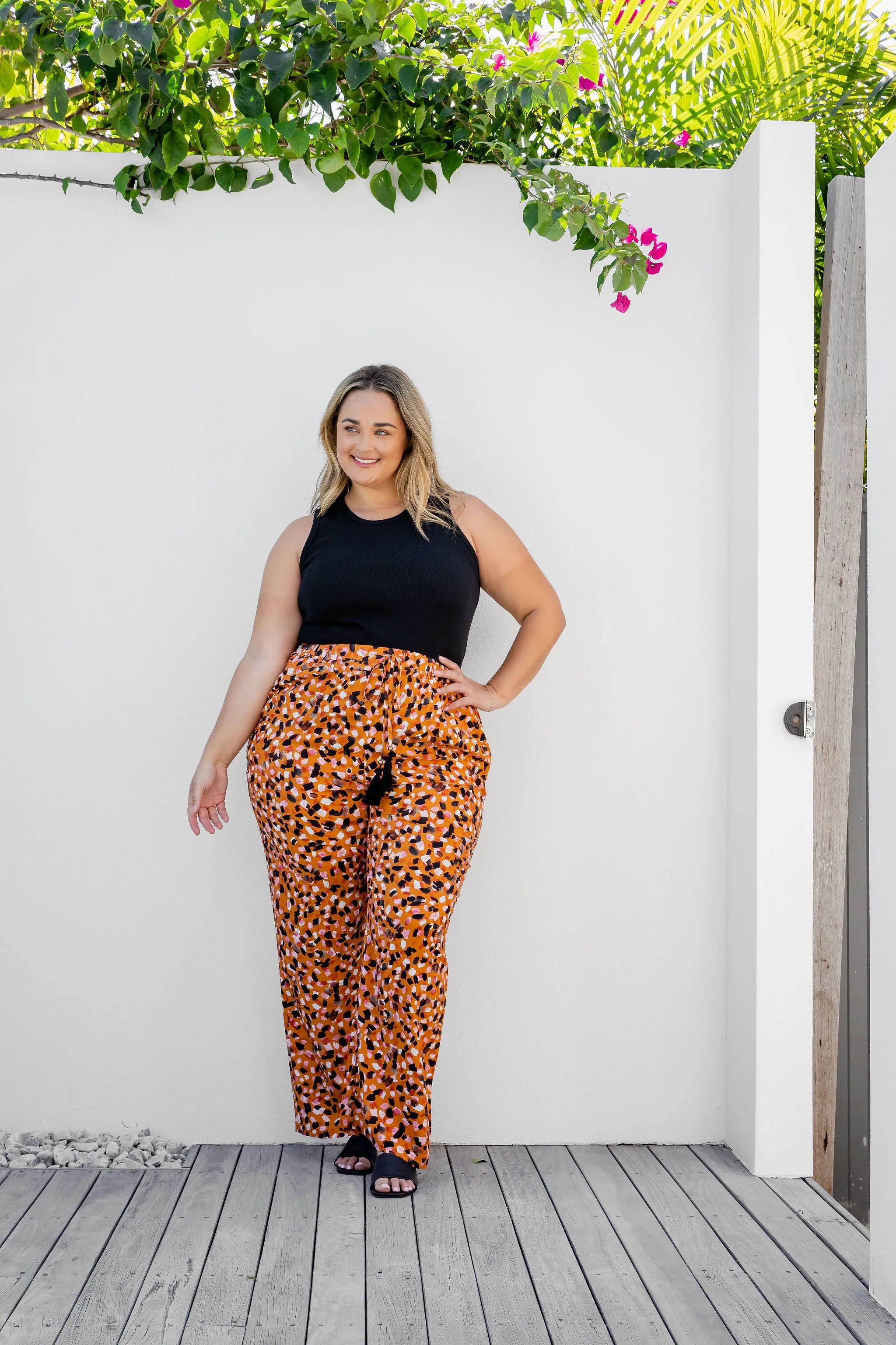 Nora Tassel Tie Pants in Brown Fleck