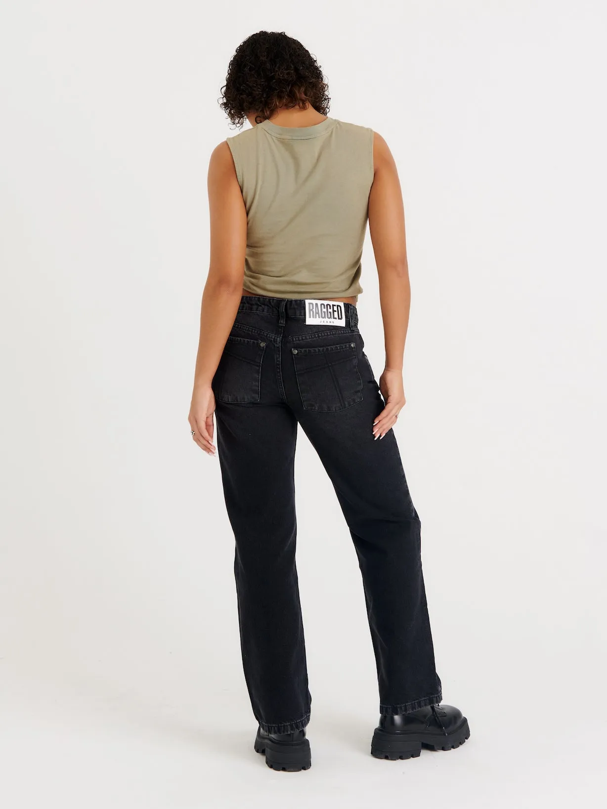 Relaxed Straight Leg Jean Black