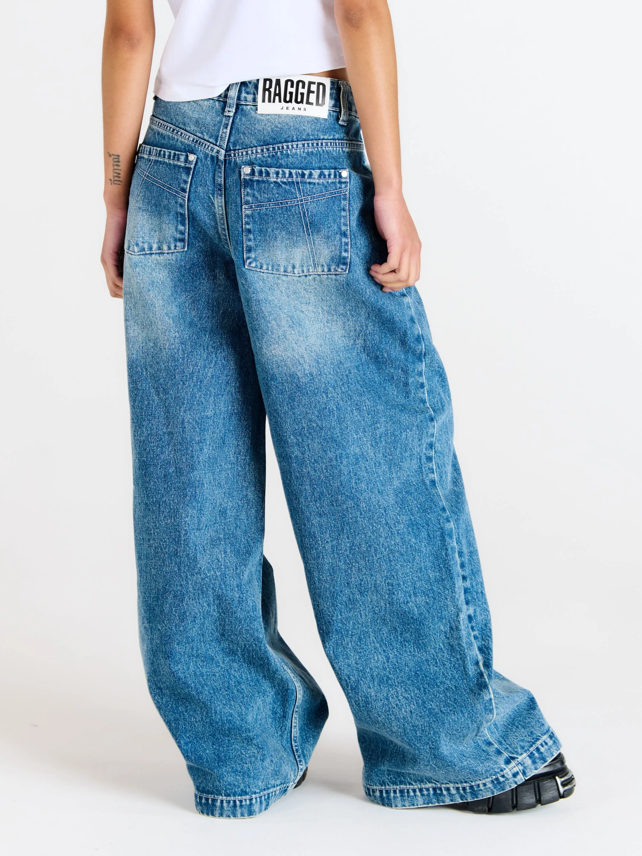 Slim Sweeper Jean Blue