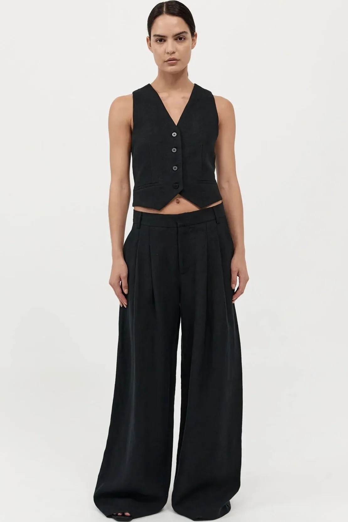 TAILORED LINEN PANTS