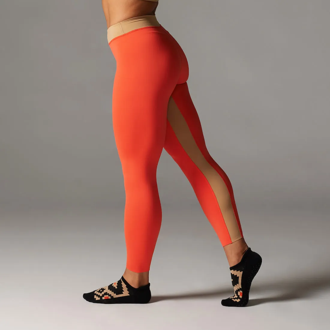 TaviSculpt™ Mid Rise 7/8 Leggings