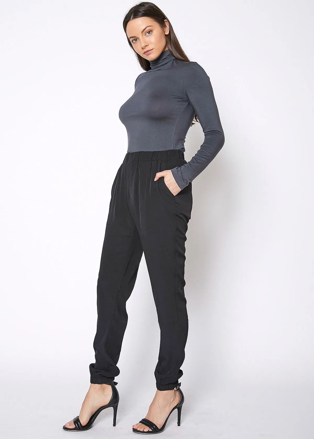 Women's Ankle Cuffed Black Crepe Pants In Black